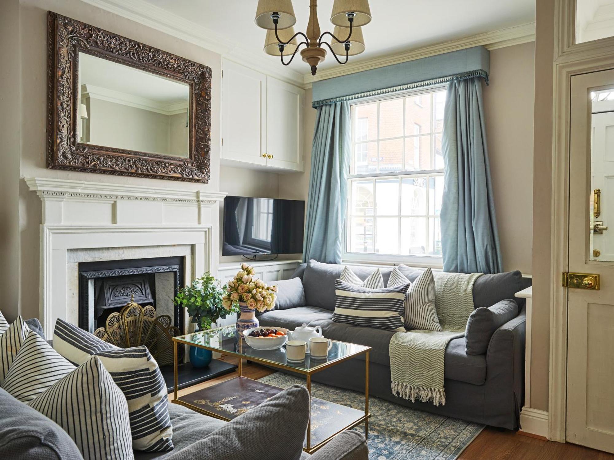 Villa Dolls House - Luxury Townhouse *Sleeps 10* à Henley-on-Thames Extérieur photo